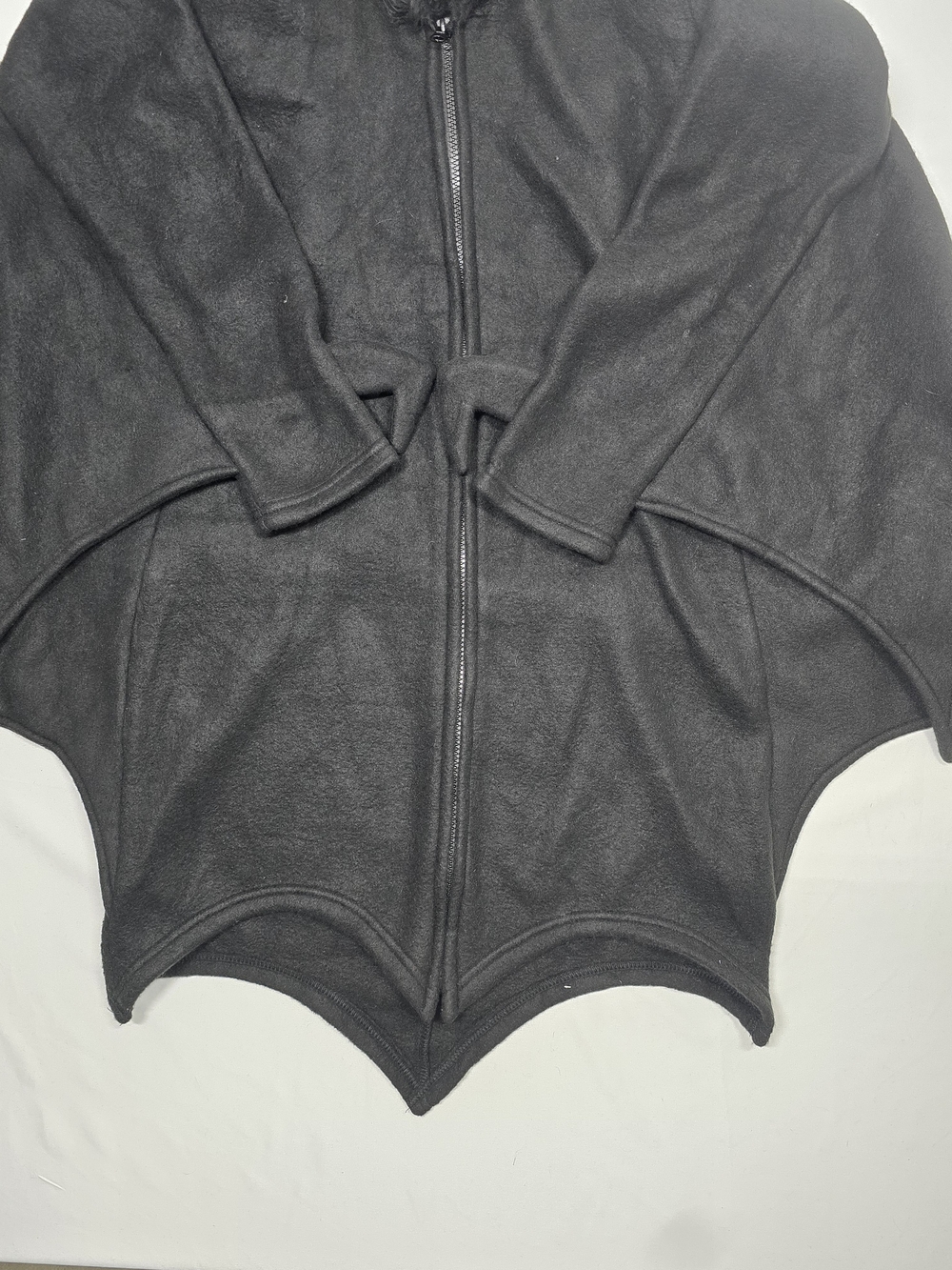 NWOT Leg Avenue Black Bat Wing Zip Up Hooded Costume Jacket Size L - Picture 4 of 10
